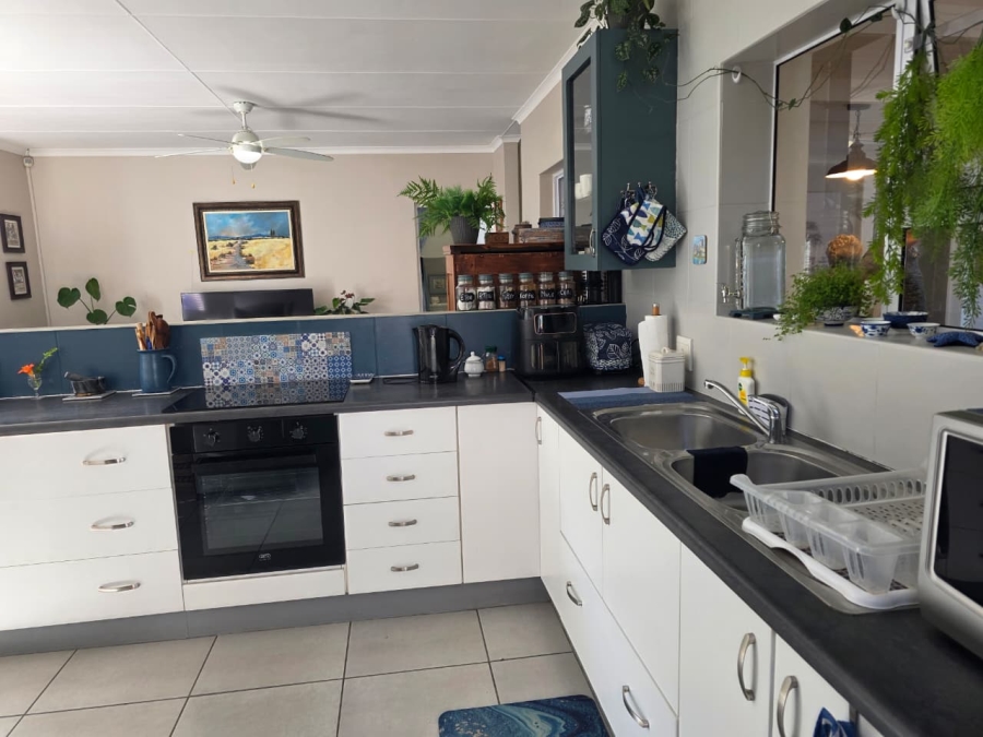 2 Bedroom Property for Sale in Montage Western Cape